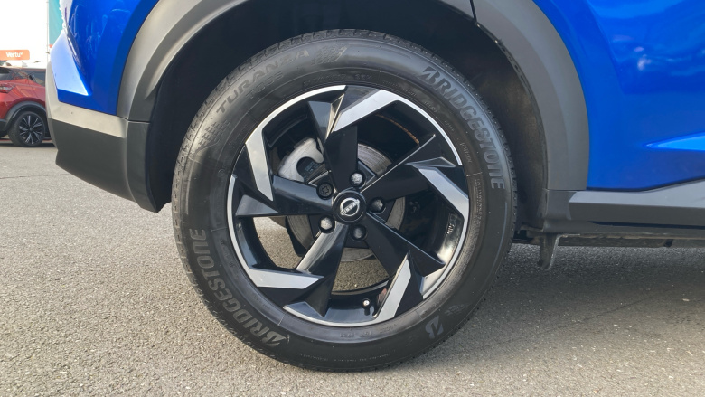 Nissan Juke 1.6 Hybrid N-Connecta 5dr Auto Hybrid Hatchback